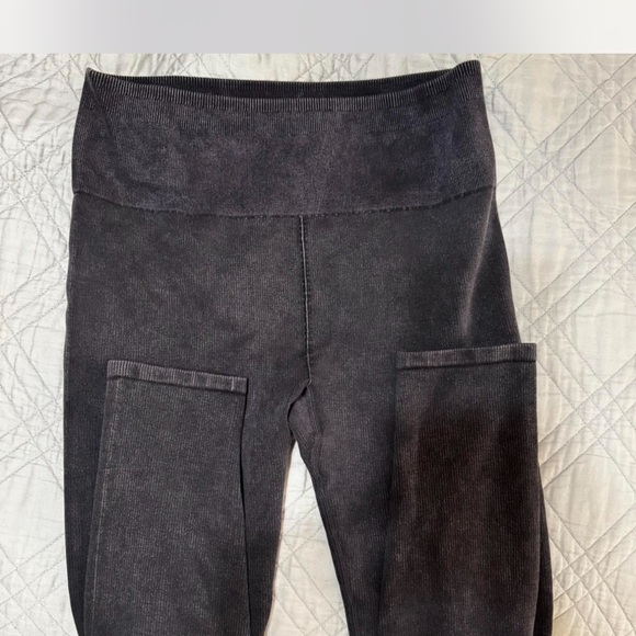 Elle Pants - Elle Black Ribbed Fabric